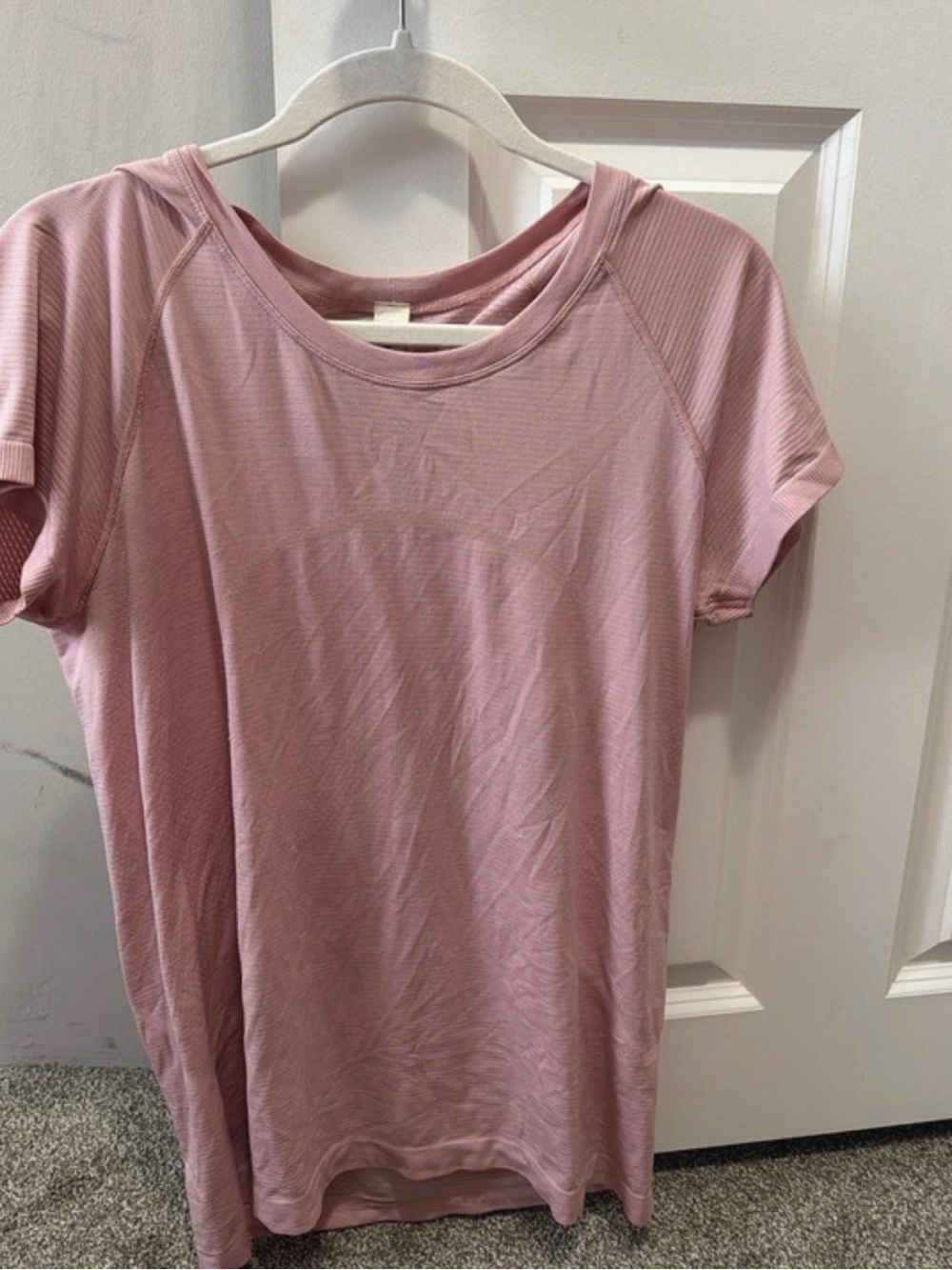 lululemon athletica Soft Pink Short Sleeve Tee